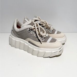 Agl Blondie Trekk Suede Platform Sneaker Stylish Women's Cream and Gray Sneakers